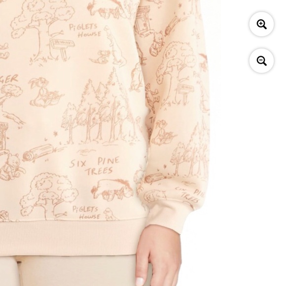 Winnie The Pooh Woman’s Graphic Fleece Sweatshirt Size Large NWT - Picture 2 of 8